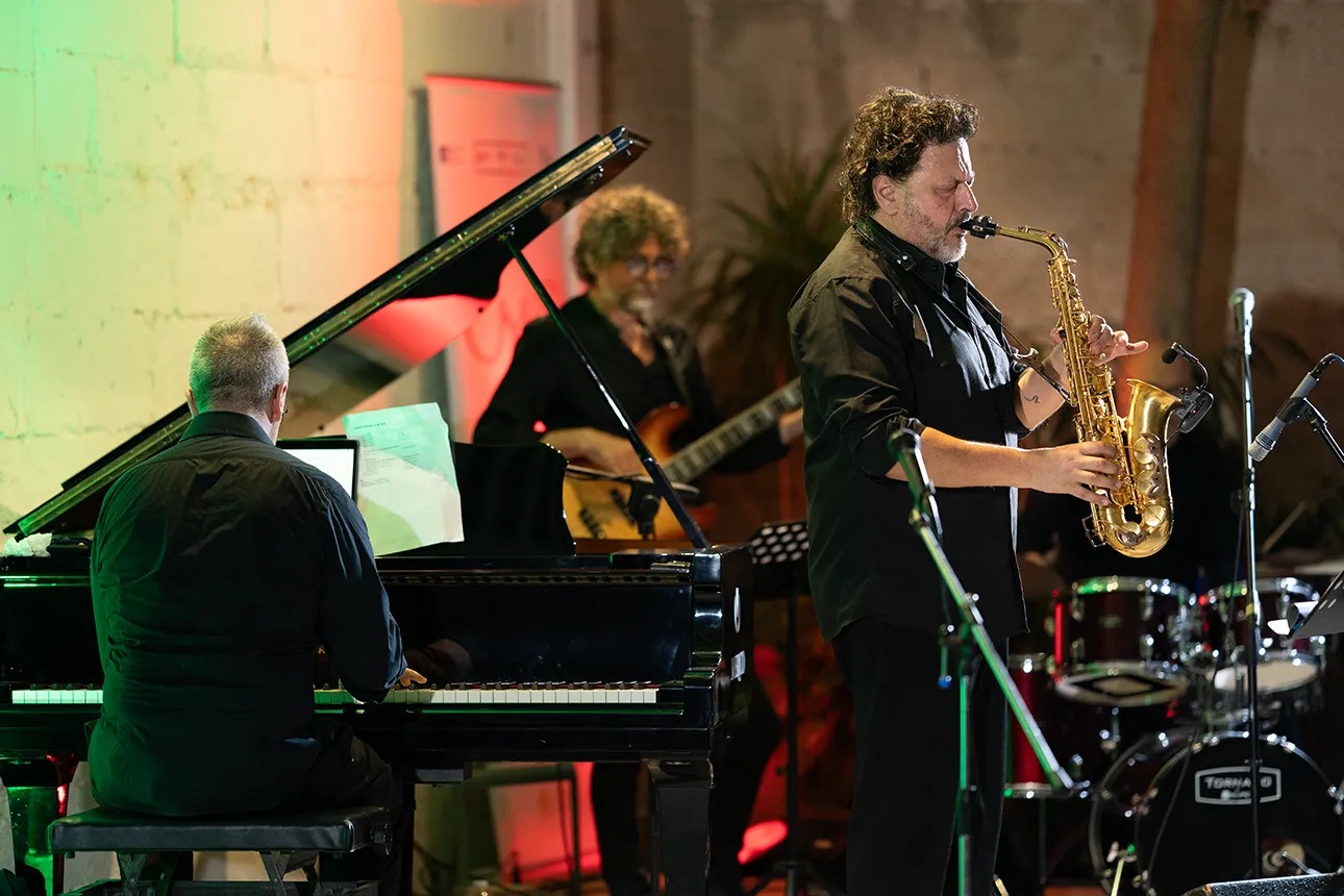 Fulvio Palese, Susanna Stivali, Pietro Vincenti — Camerata Musicale Salentina, Lecce